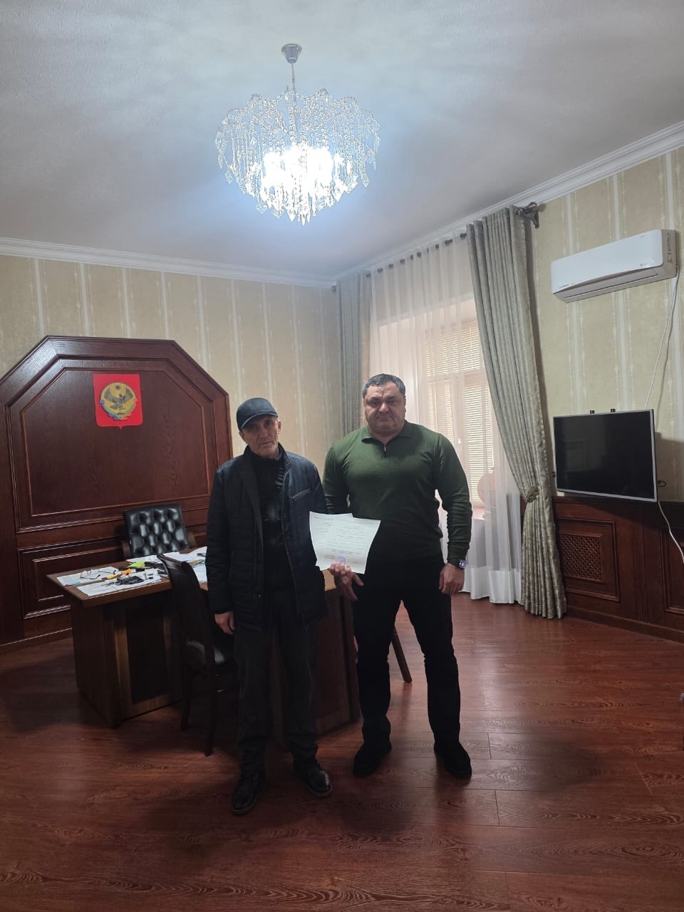 В Управлении социальной защиты населения состоялось знаковое событие — вручение жилищных сертификатов участникам боевых действий в Афганистане.