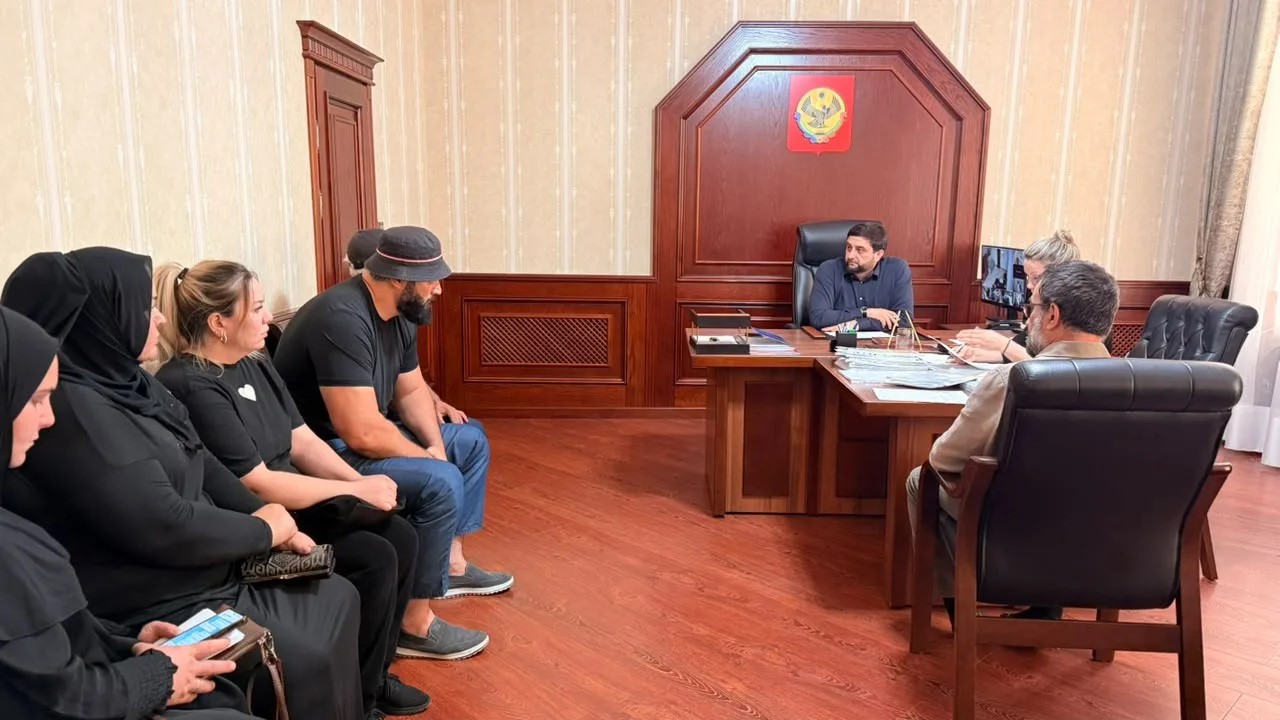 10 сентября 2026 года в ГКУ РД «ТУСЗН г. Хасавюрта и Хасавюртовского района» прошло очередное заседание межведомственной комиссии, посвящённое предоставлению государственной социальной помощи на основании социального контракта.