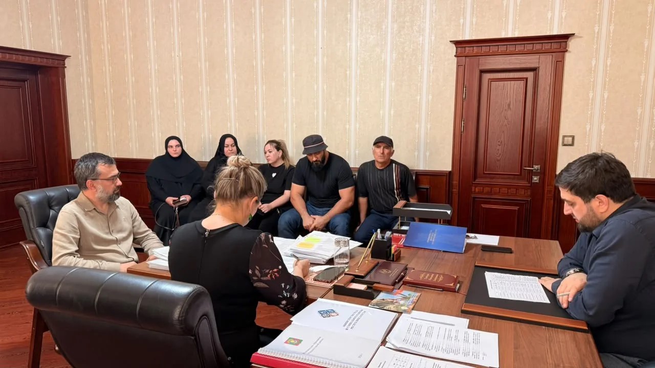 10 сентября 2026 года в ГКУ РД «ТУСЗН г. Хасавюрта и Хасавюртовского района» прошло очередное заседание межведомственной комиссии, посвящённое предоставлению государственной социальной помощи на основании социального контракта.